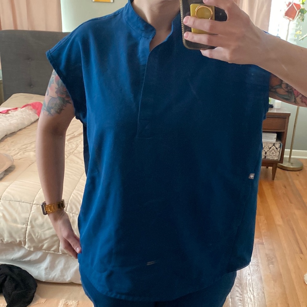 Rafaela Scrub Top